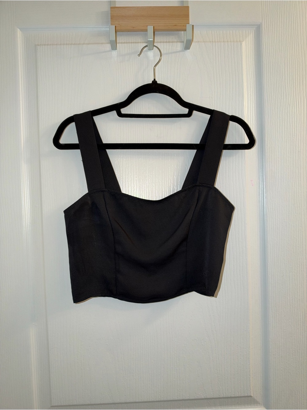 Express Black Square-Neck Crop Top with Wide Straps